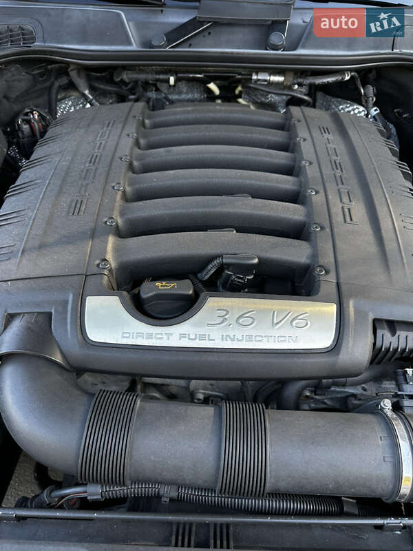 Внедорожник / Кроссовер Porsche Cayenne 2012 в Кривом Роге фото 19 Внедорожник / Кроссовер Porsche Cayenne 2012 в Кривом Роге