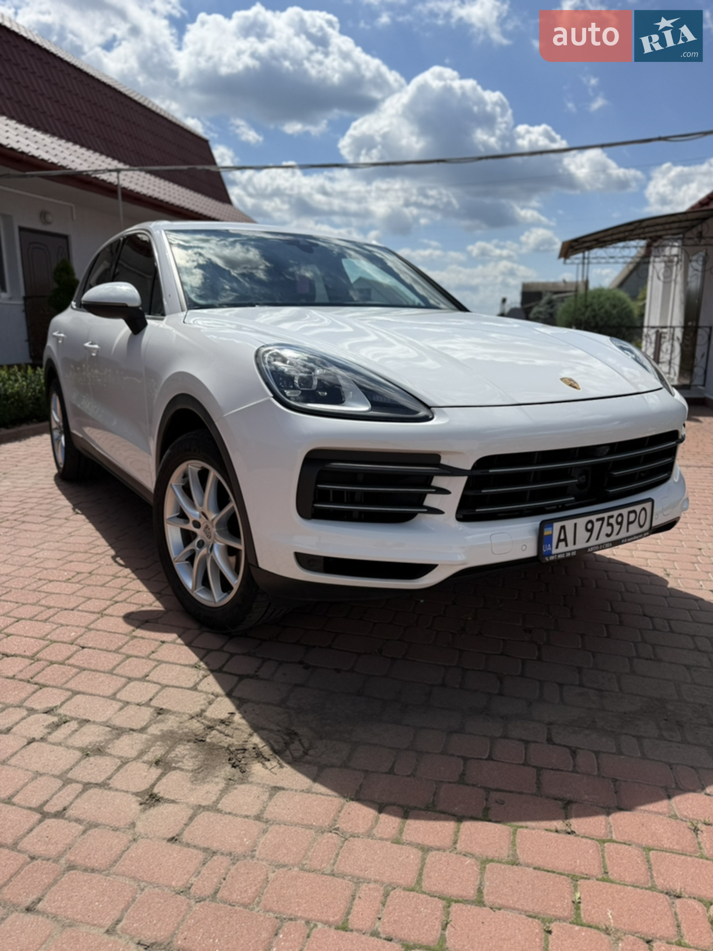 2019 Porsche Cayenne - мініатюра 8