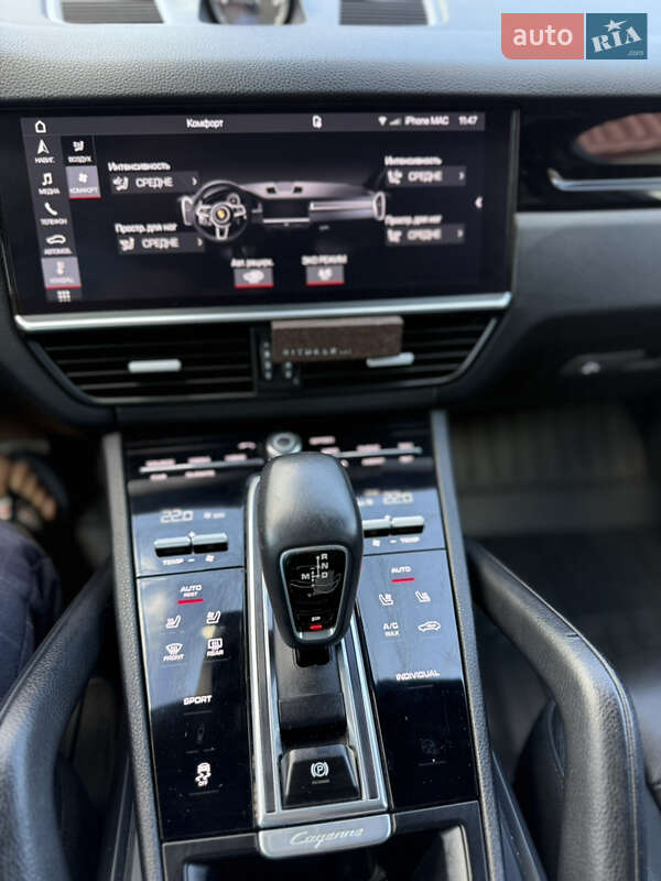 Позашляховик / Кросовер Porsche Cayenne 2019 в Фастові