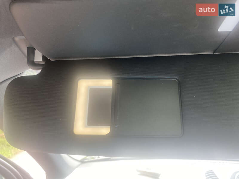 Позашляховик / Кросовер Porsche Cayenne 2016 в Львові фото 52 Позашляховик / Кросовер Porsche Cayenne 2016 в Львові