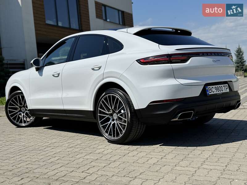 Позашляховик / Кросовер Porsche Cayenne 2019 в Стрию