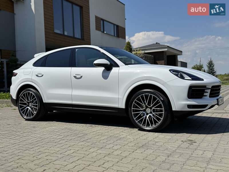 Позашляховик / Кросовер Porsche Cayenne 2019 в Стрию