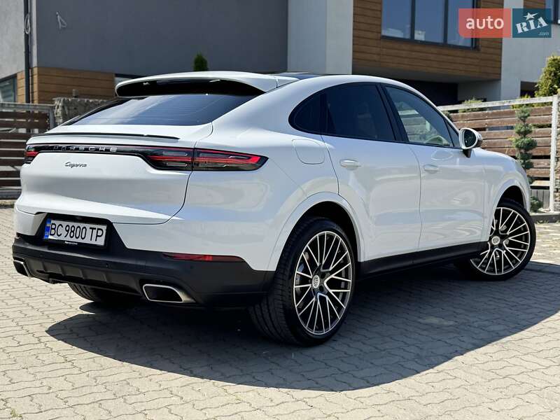 Позашляховик / Кросовер Porsche Cayenne 2019 в Стрию