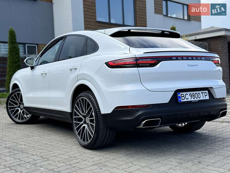 Позашляховик / Кросовер Porsche Cayenne 2019 в Стрию