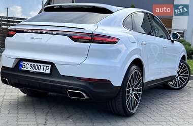 Внедорожник / Кроссовер Porsche Cayenne 2019 в 