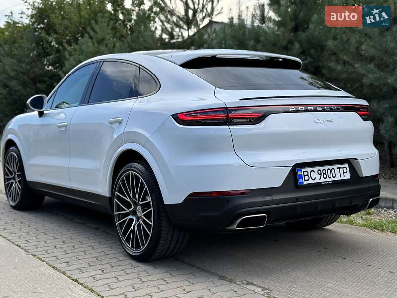 Позашляховик / Кросовер Porsche Cayenne 2019 в Стрию