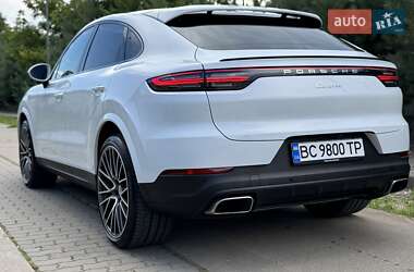 Внедорожник / Кроссовер Porsche Cayenne 2019 в 