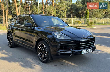 Внедорожник / Кроссовер Porsche Cayenne 2019 в 