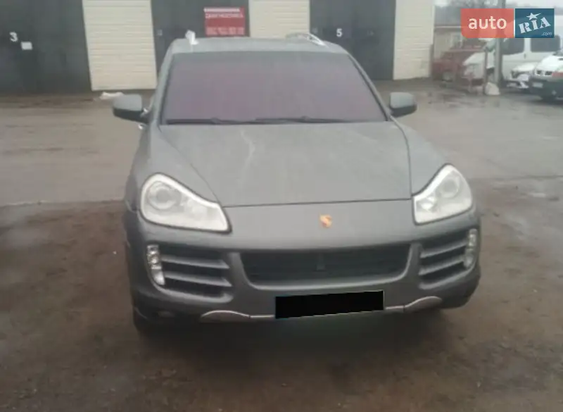 Porsche Cayenne