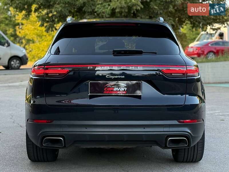 Внедорожник / Кроссовер Porsche Cayenne 2018 в Днепре