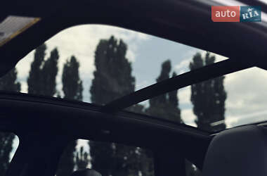 Внедорожник / Кроссовер Porsche Cayenne 2015 в 