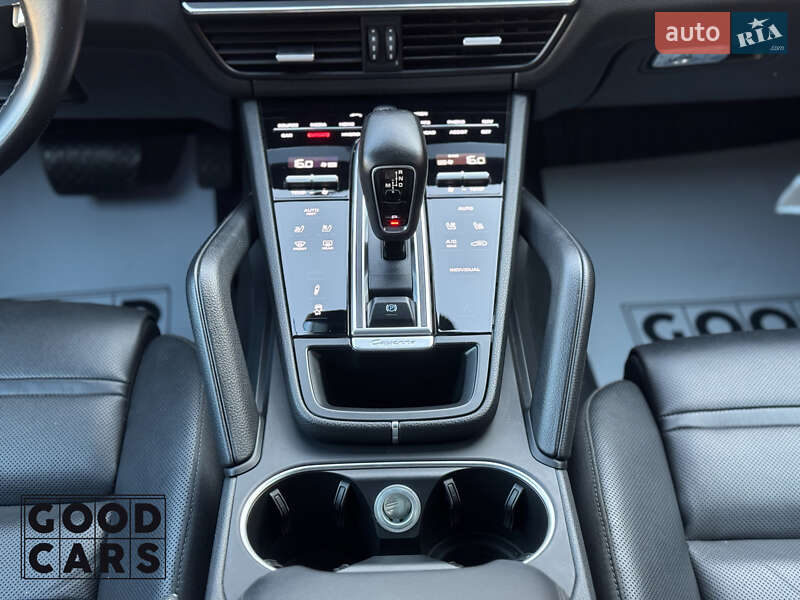 Внедорожник / Кроссовер Porsche Cayenne 2020 в Одессе