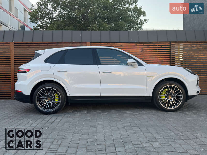 Внедорожник / Кроссовер Porsche Cayenne 2020 в Одессе