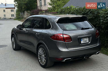 Внедорожник / Кроссовер Porsche Cayenne 2014 в 