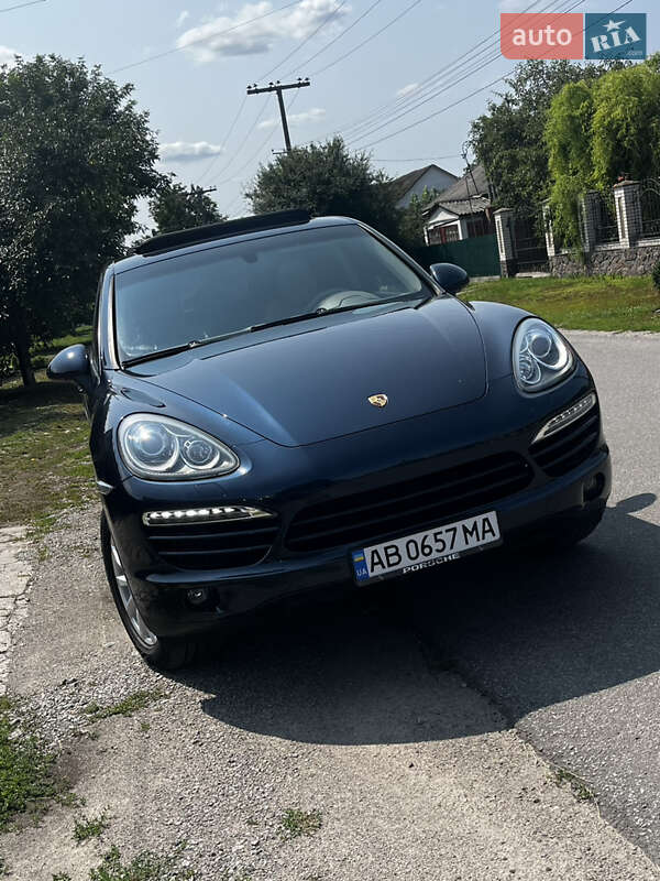 Porsche Cayenne 2011