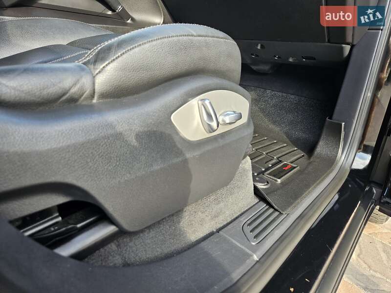 Внедорожник / Кроссовер Porsche Cayenne 2013 в Полтаве