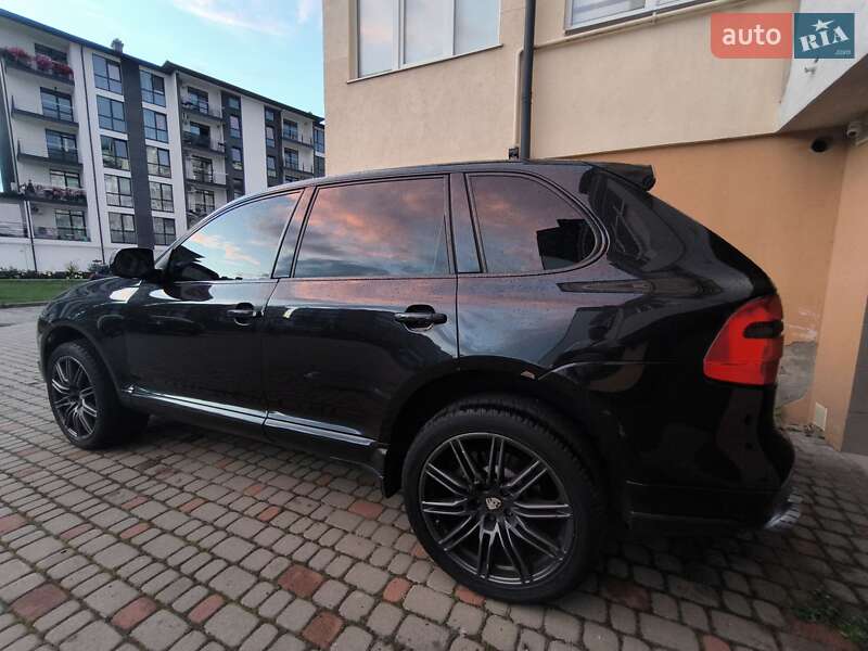 Внедорожник / Кроссовер Porsche Cayenne 2009 в Львове
