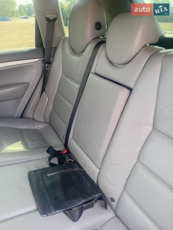 Внедорожник / Кроссовер Porsche Cayenne 2006 в Каменском