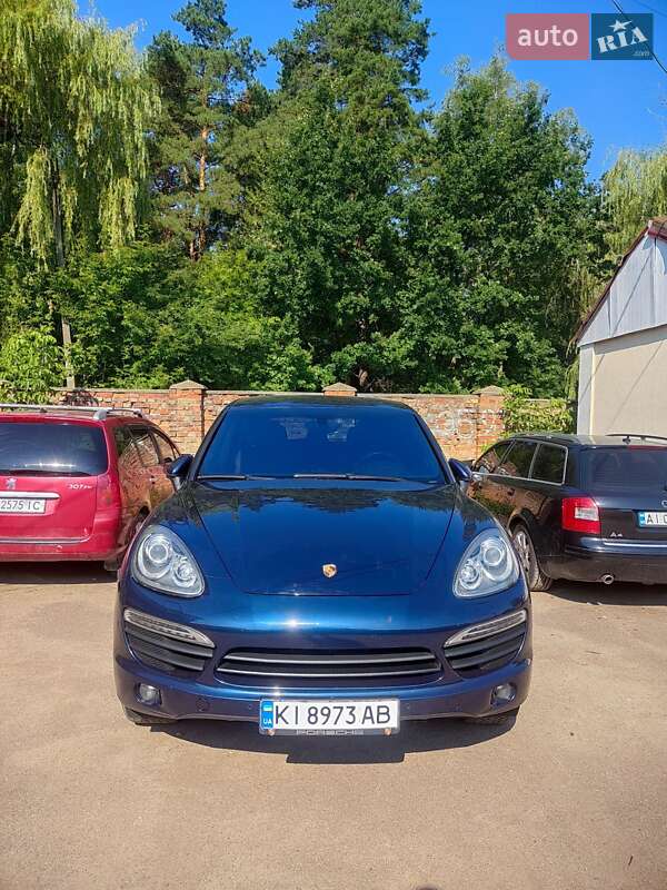 Внедорожник / Кроссовер Porsche Cayenne 2013 в Фастове
