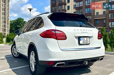 Внедорожник / Кроссовер Porsche Cayenne 2013 в 