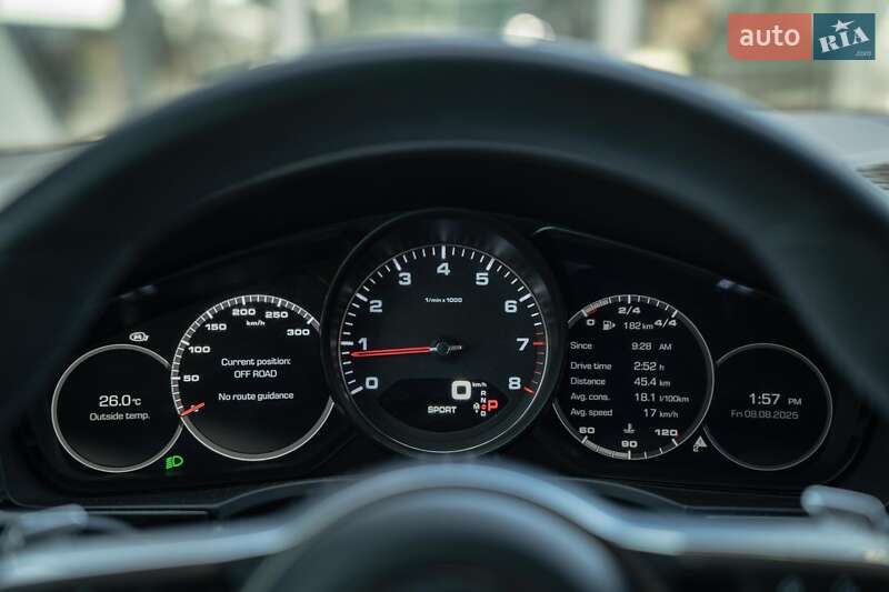 Внедорожник / Кроссовер Porsche Cayenne 2019 в Черновцах