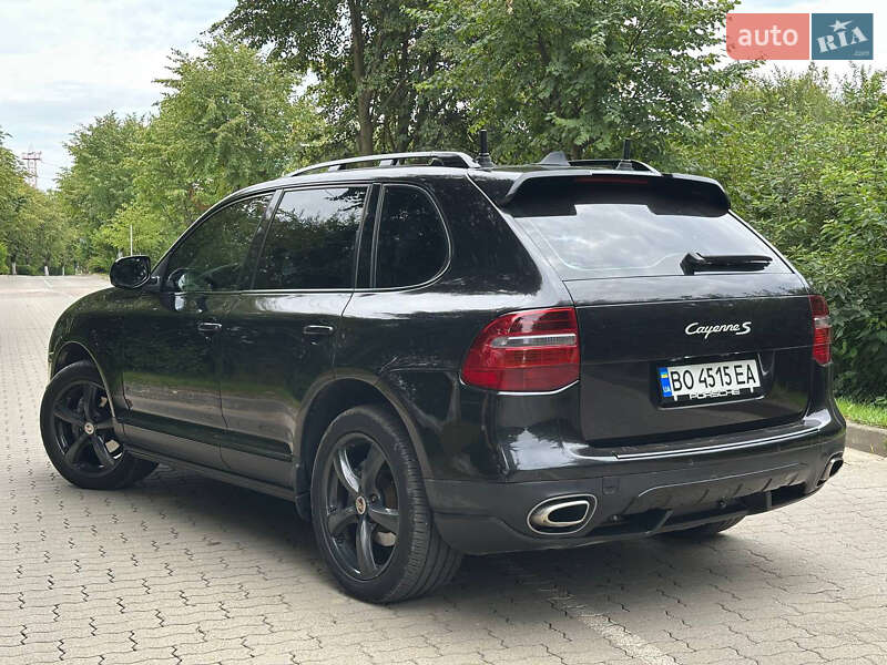 Внедорожник / Кроссовер Porsche Cayenne 2007 в Долине