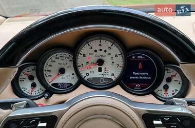 Внедорожник / Кроссовер Porsche Cayenne 2015 в 