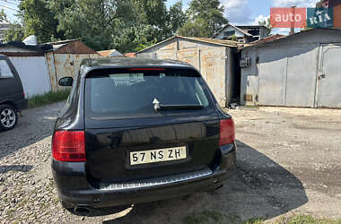 Внедорожник / Кроссовер Porsche Cayenne 2005 в 