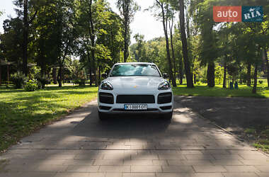 Внедорожник / Кроссовер Porsche Cayenne 2018 в 
