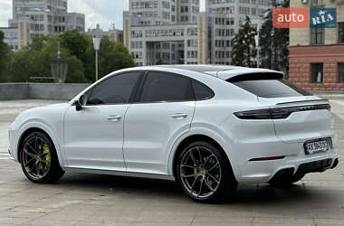 Внедорожник / Кроссовер Porsche Cayenne 2019 в 
