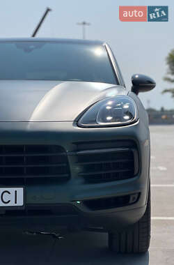 Внедорожник / Кроссовер Porsche Cayenne 2019 в 