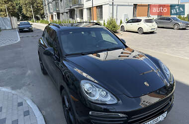 Позашляховик / Кросовер Porsche Cayenne 2011 в 
