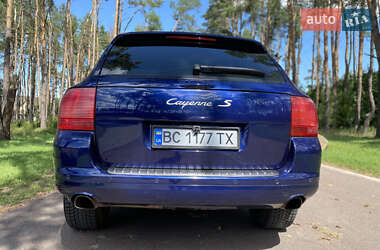 Внедорожник / Кроссовер Porsche Cayenne 2006 в 