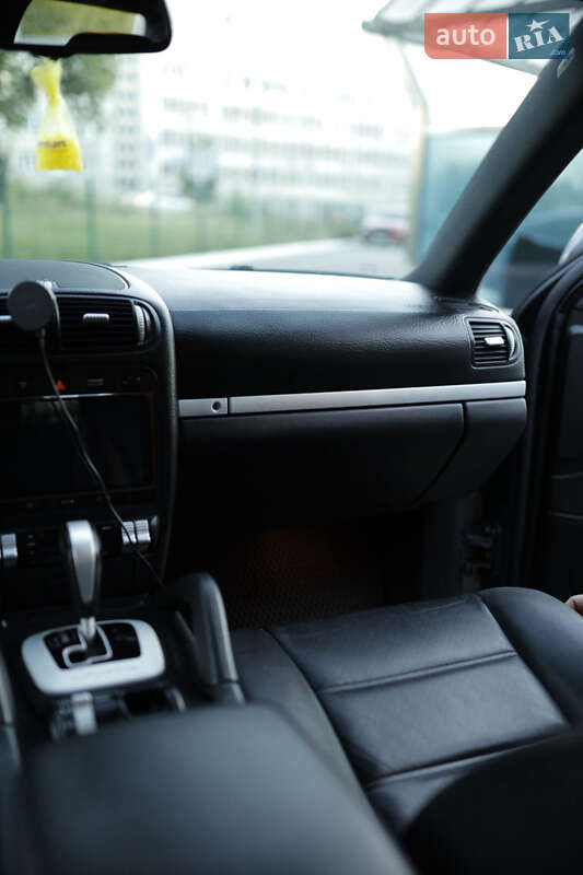Позашляховик / Кросовер Porsche Cayenne 2007 в Києві