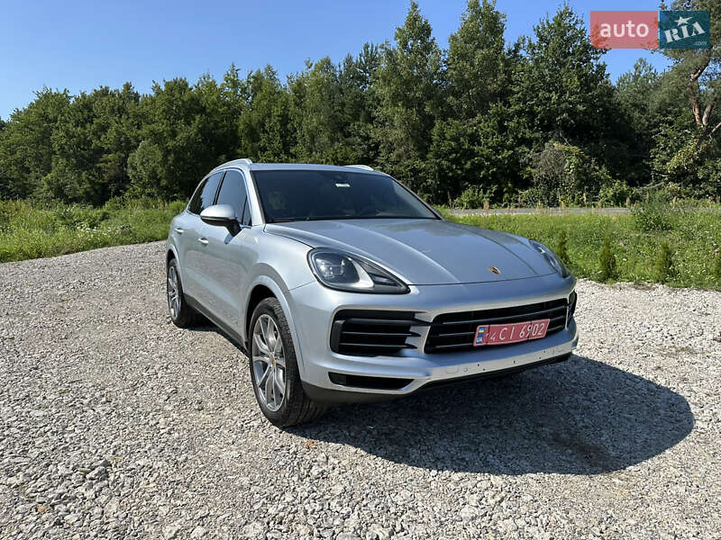 Позашляховик / Кросовер Porsche Cayenne 2019 в Львові