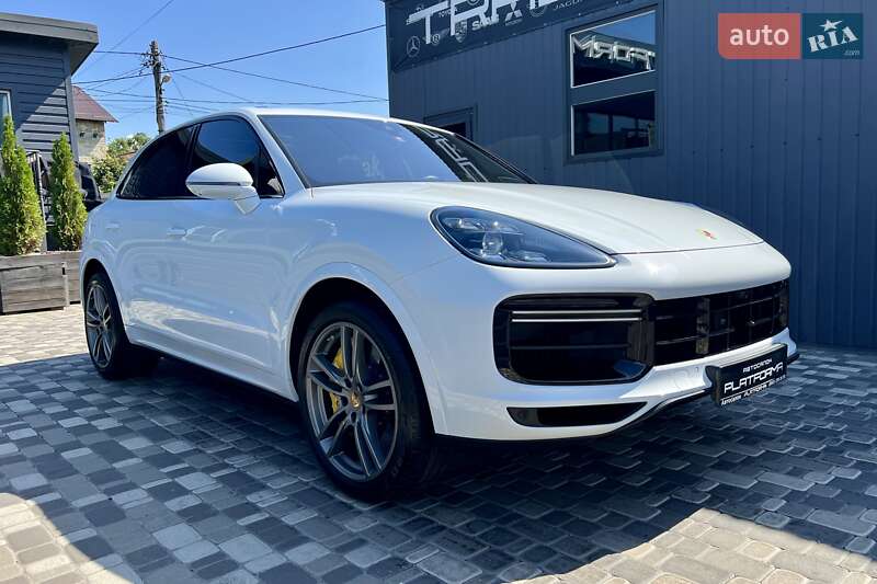 Внедорожник / Кроссовер Porsche Cayenne 2018 в Киеве