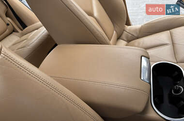 Внедорожник / Кроссовер Porsche Cayenne 2012 в 