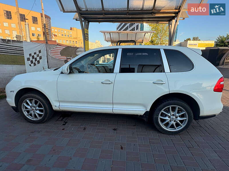 Porsche Cayenne 2008