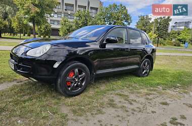 Внедорожник / Кроссовер Porsche Cayenne 2006 в 