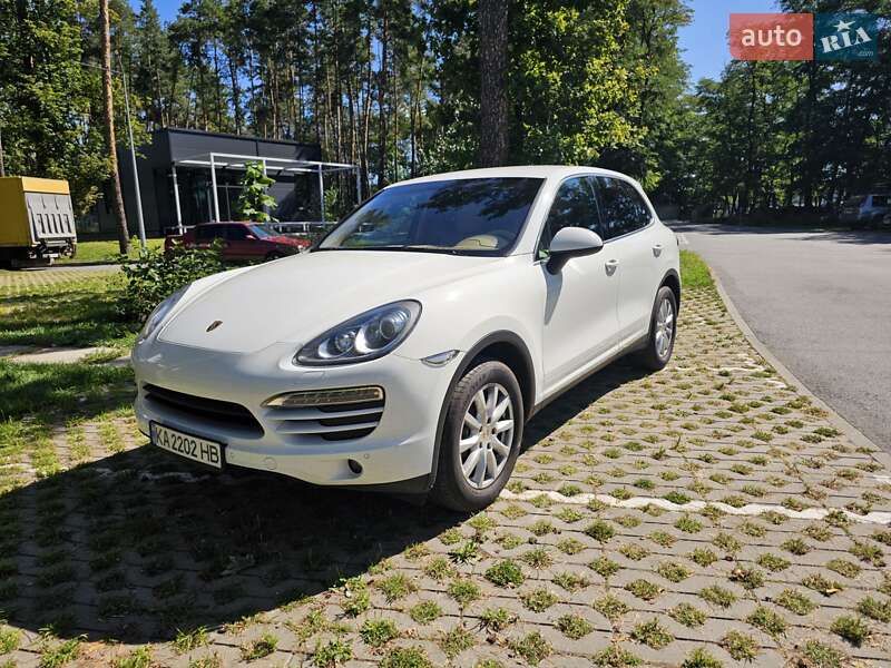 Porsche Cayenne 2012