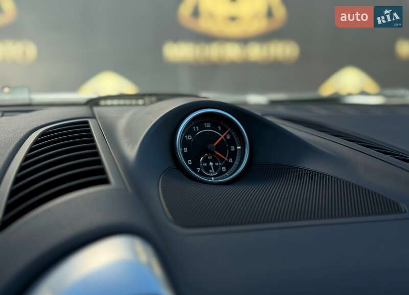 Позашляховик / Кросовер Porsche Cayenne 2014 в Києві