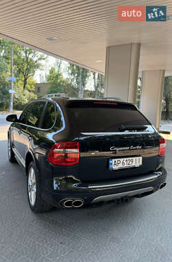 Внедорожник / Кроссовер Porsche Cayenne 2006 в 
