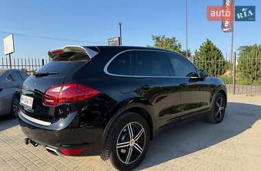 Внедорожник / Кроссовер Porsche Cayenne 2013 в 