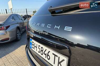 Внедорожник / Кроссовер Porsche Cayenne 2013 в 