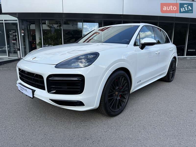 Внедорожник / Кроссовер Porsche Cayenne 2021 в Днепре