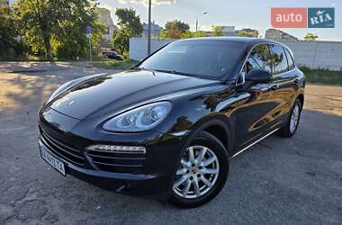 Внедорожник / Кроссовер Porsche Cayenne 2013 в 