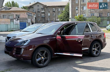 Внедорожник / Кроссовер Porsche Cayenne 2007 в 