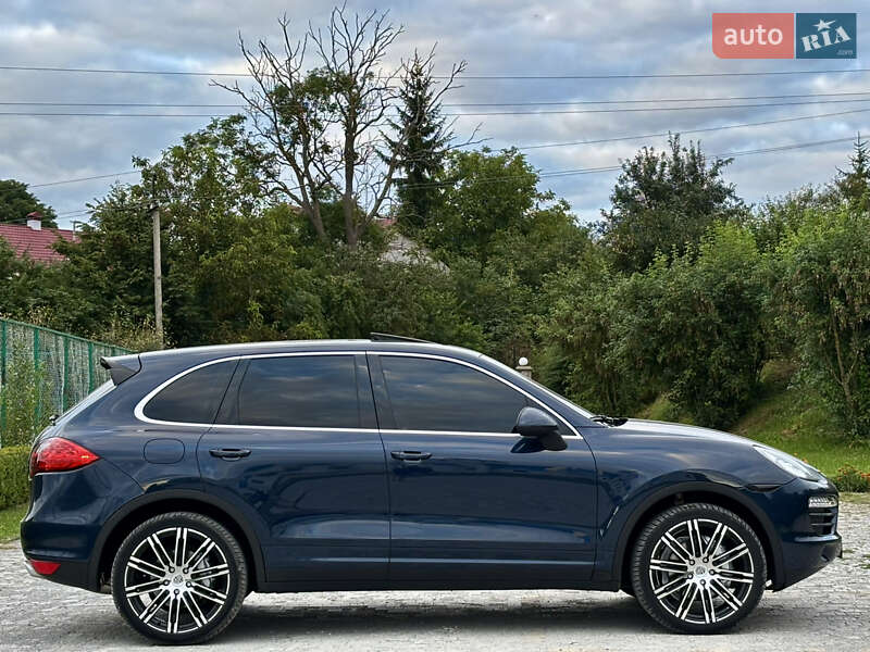 Внедорожник / Кроссовер Porsche Cayenne 2011 в Львове