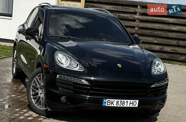 Внедорожник / Кроссовер Porsche Cayenne 2011 в Сумах