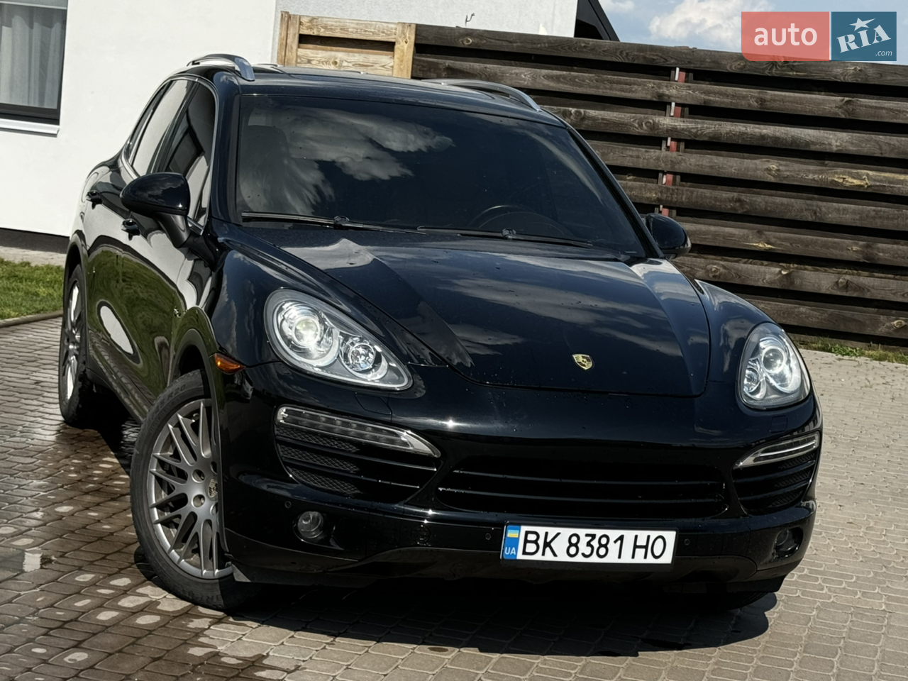 2010 Porsche Cayenne - мініатюра 8